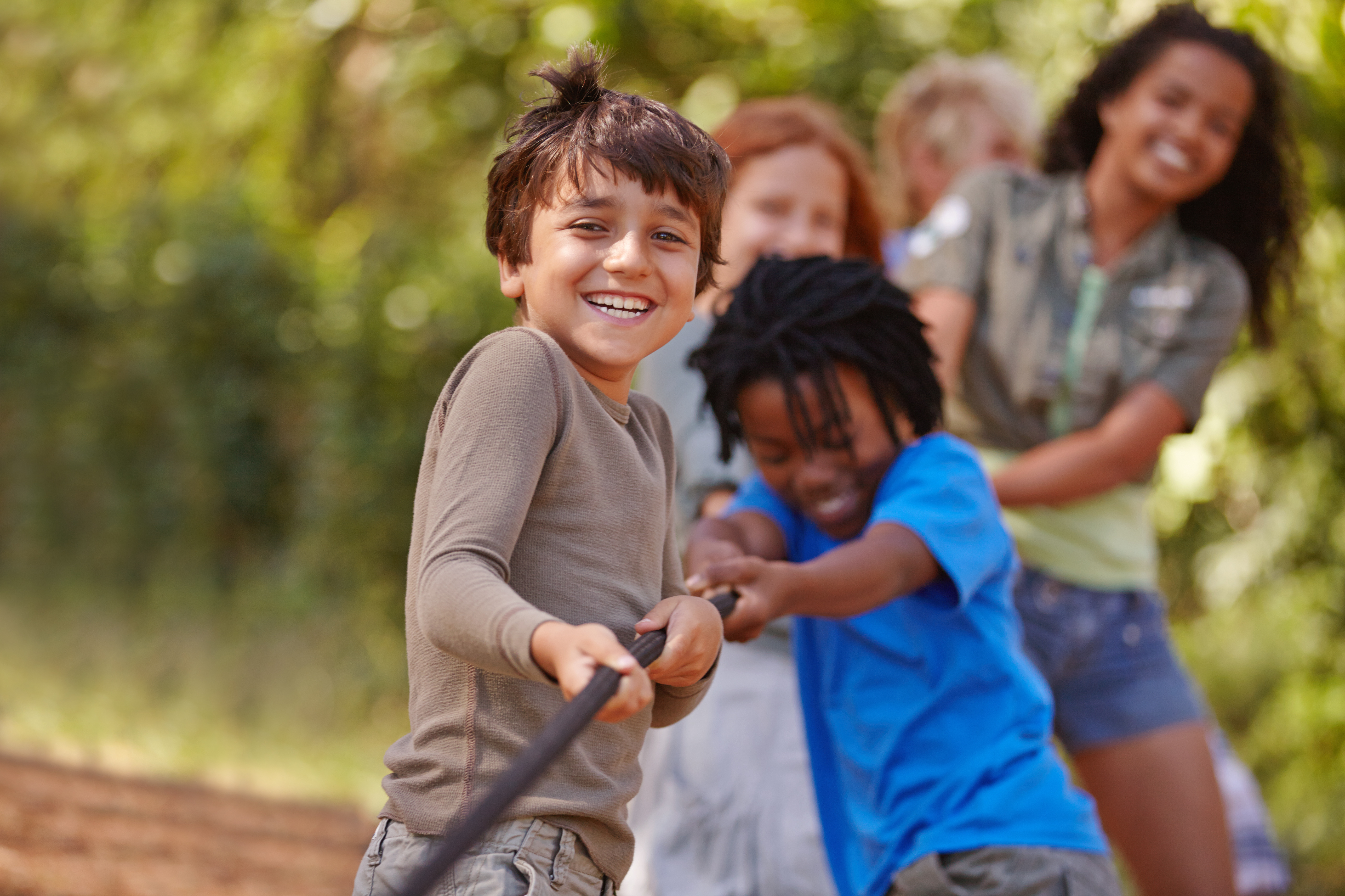 Kids playing tug of war