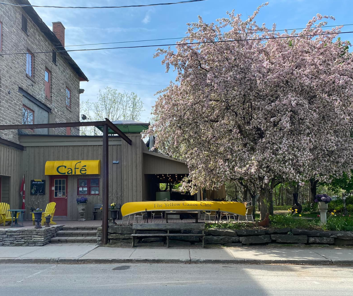 Yellow Canoe Cafe