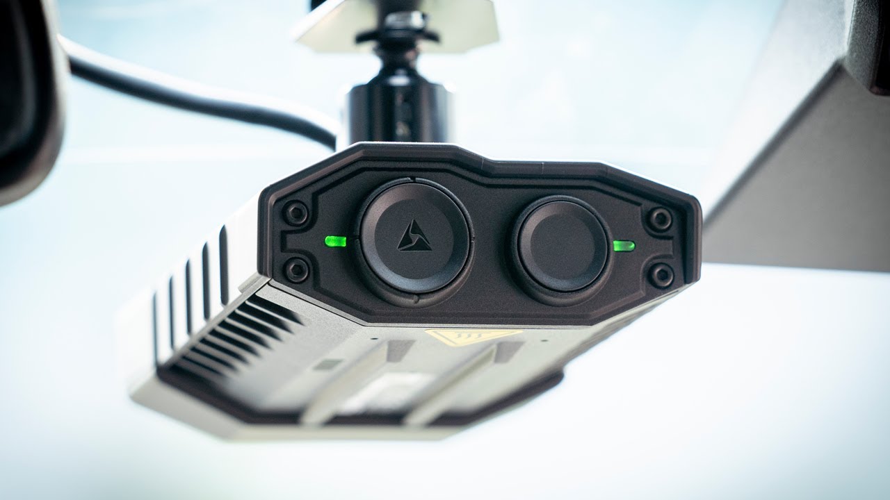 ALPR device mounted on windshield