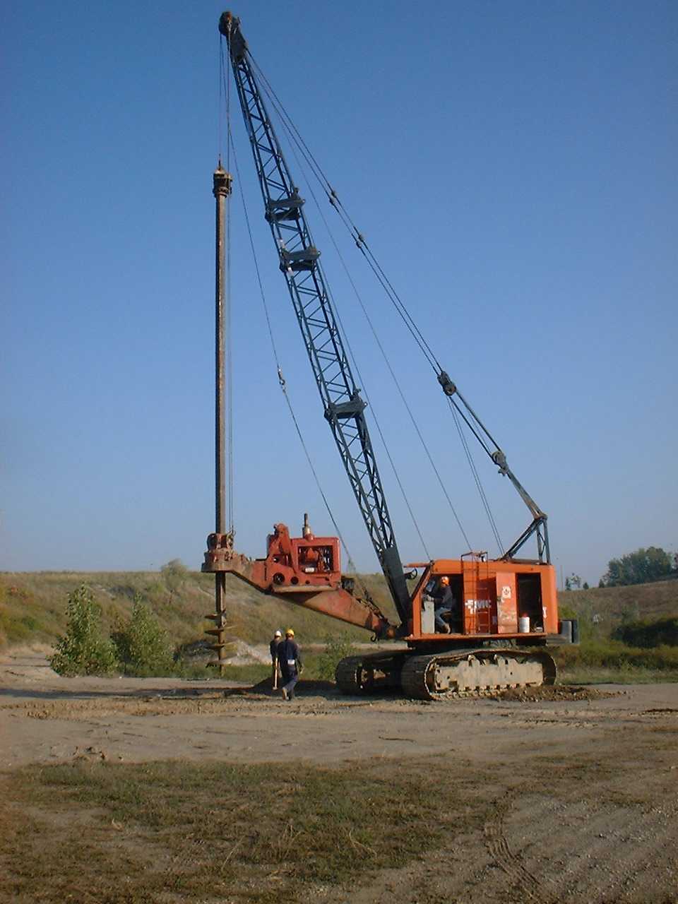 groundwater well drilling rig