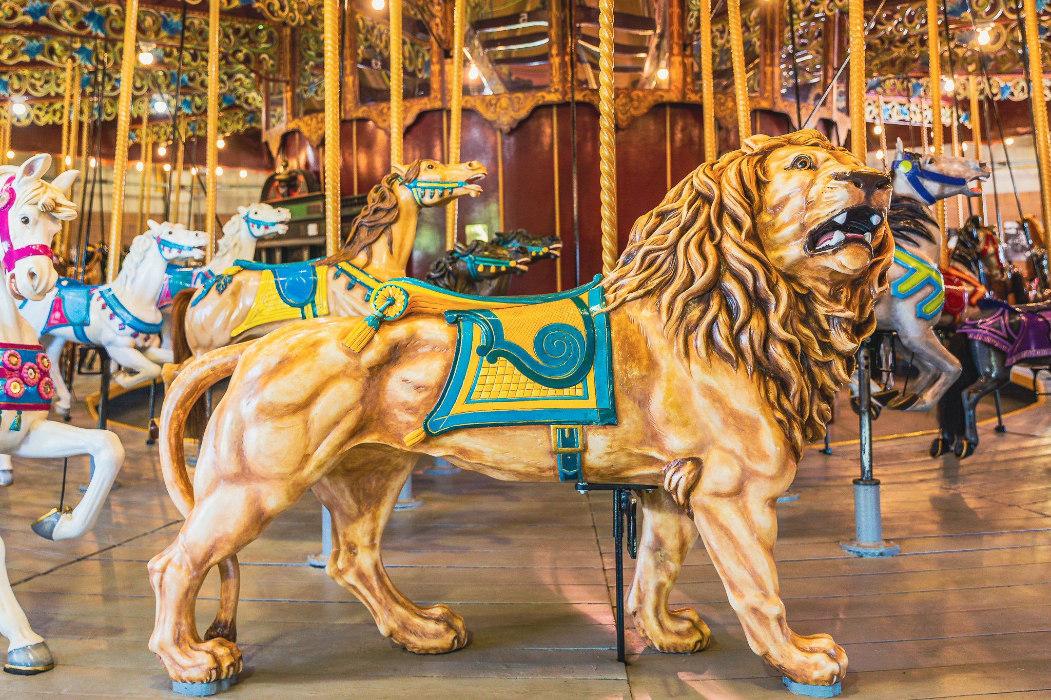 The lion at the Lakeside Park Carousel.