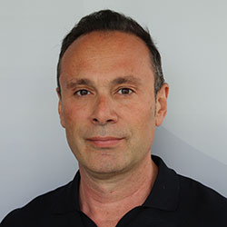 Rob Axiak, cao